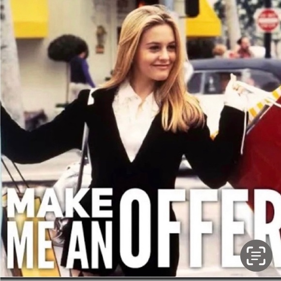 Santa Hat Earrings NWT - Picture 6 of 6